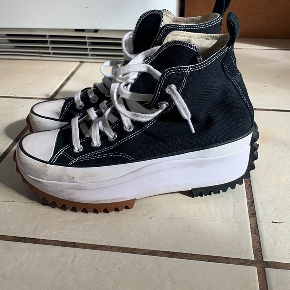 CONVERSE platform tennis shoe original black and white unisex 7 Men 8.5 women - Picture 2 of 5